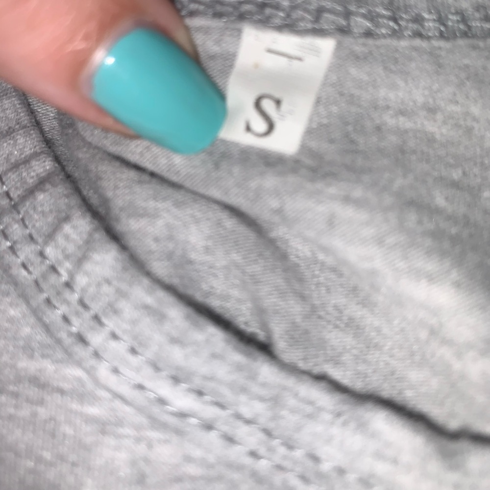 Tank top - Picture 3 of 3